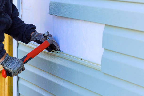 Reliable Emergency Siding Repair contractor in Richfield, MN by Squared Siding